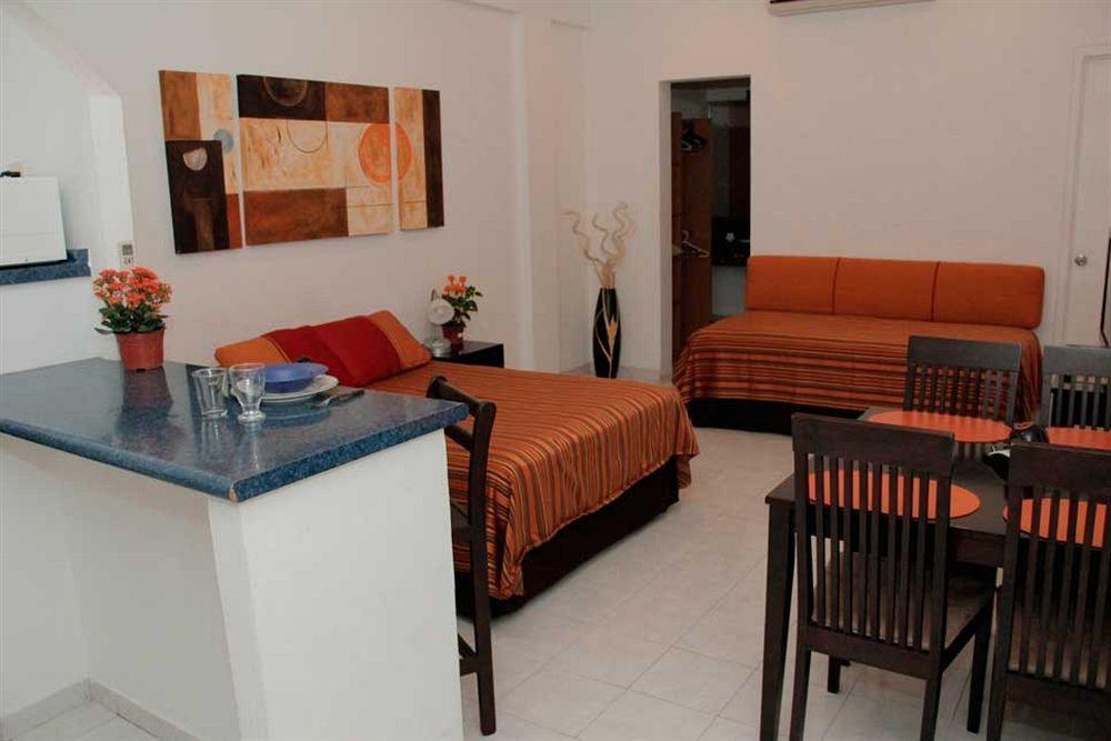 Aparthotel Siete 32 Mérida Exterior photo