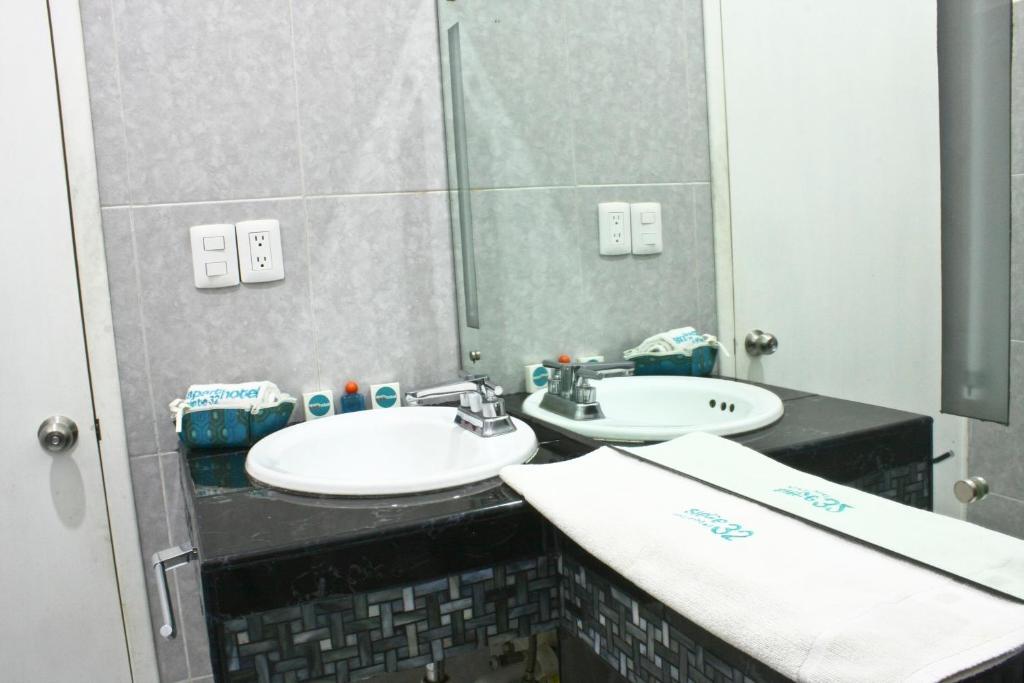 Aparthotel Siete 32 Mérida Room photo