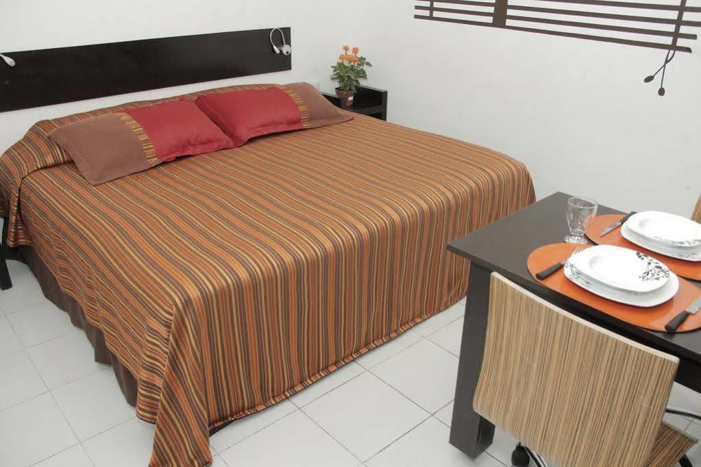 Aparthotel Siete 32 Mérida Exterior photo