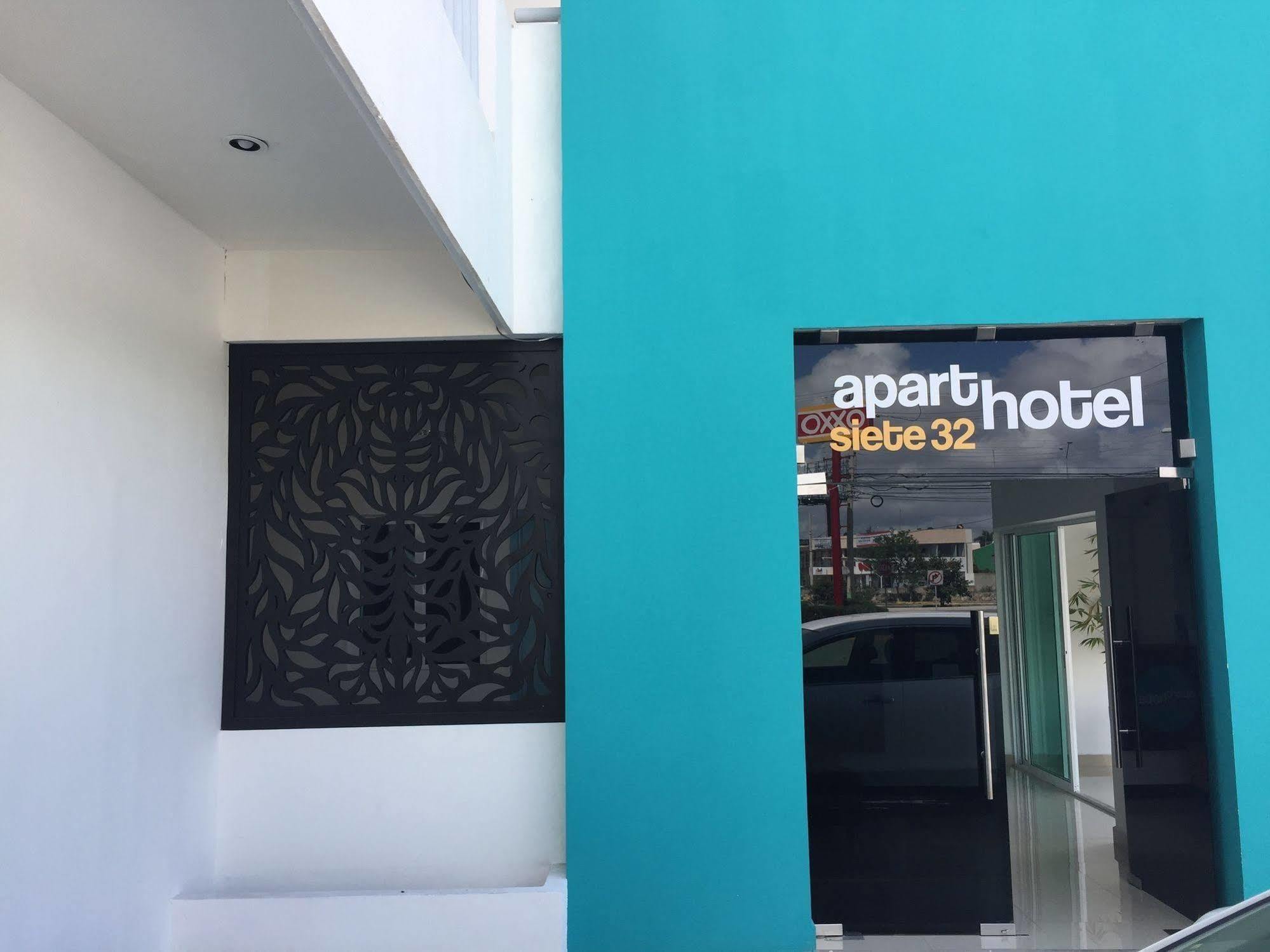 Aparthotel Siete 32 Mérida Exterior photo